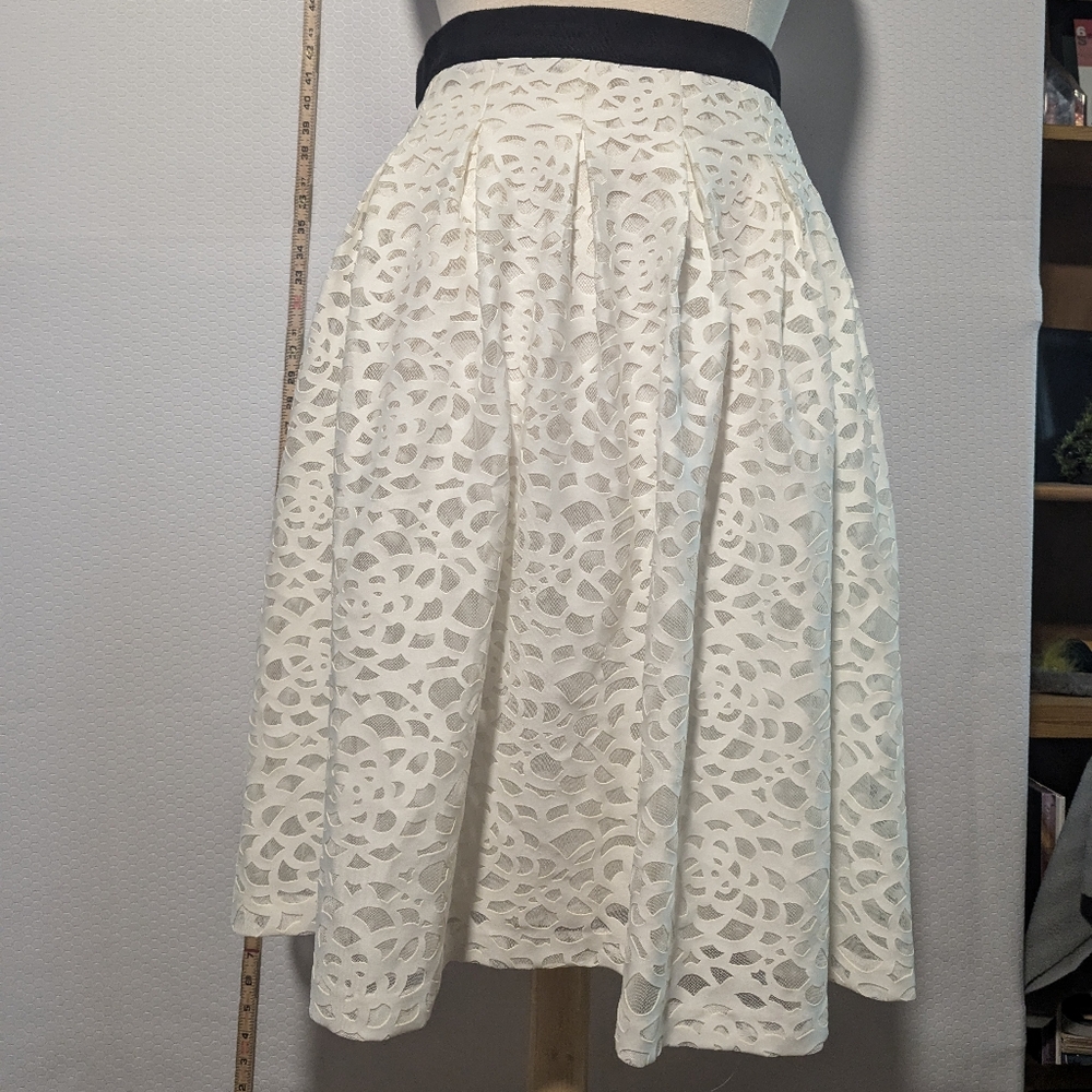 💰💰Karl lagerfeld skirt xL